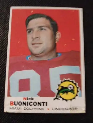 1969 Topps - Nick Buoniconti #192. Miami Dolphins. VG+ - Football Card Single