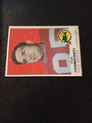 1969 Topps - Nick Buoniconti #192. Miami Dolphins. VG+ - Football Card Single