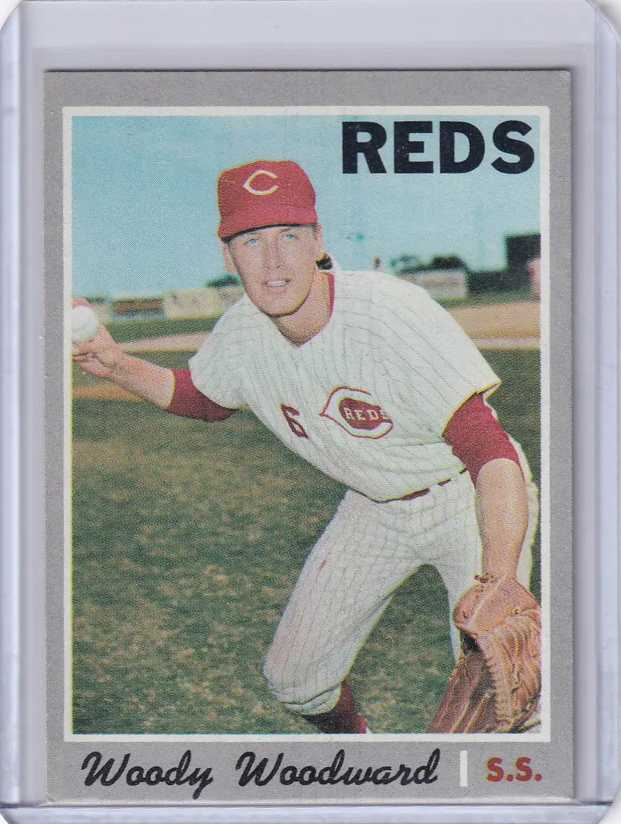 Woody Woodward in pitching stance on 1970 Topps Baseball card, Cincinnati Reds