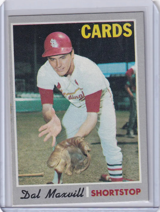 Baseball card of Dal Maxvill fielding for the St. Louis Cardinals by Topps Baseball