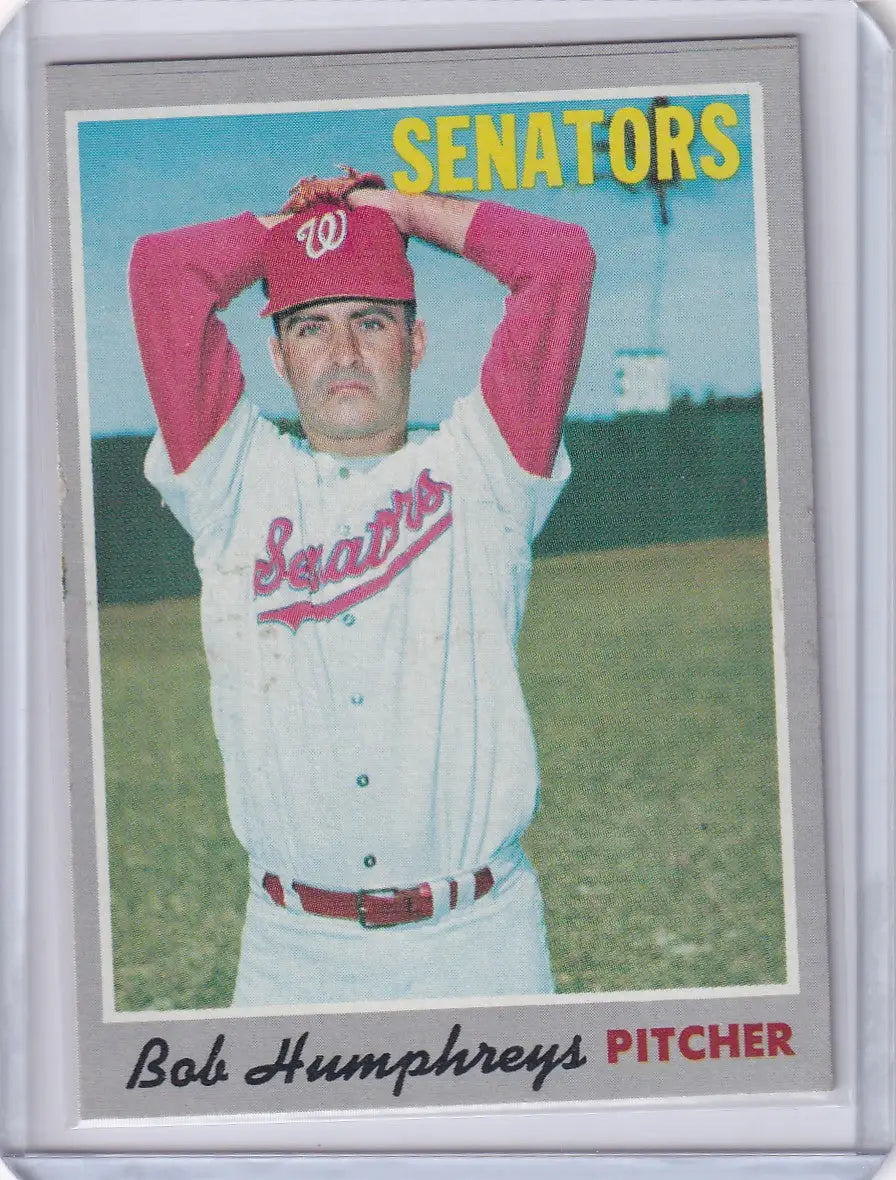 Baseball card of Bob Humphreys in throwing stance for Washington Senators Topps Baseball