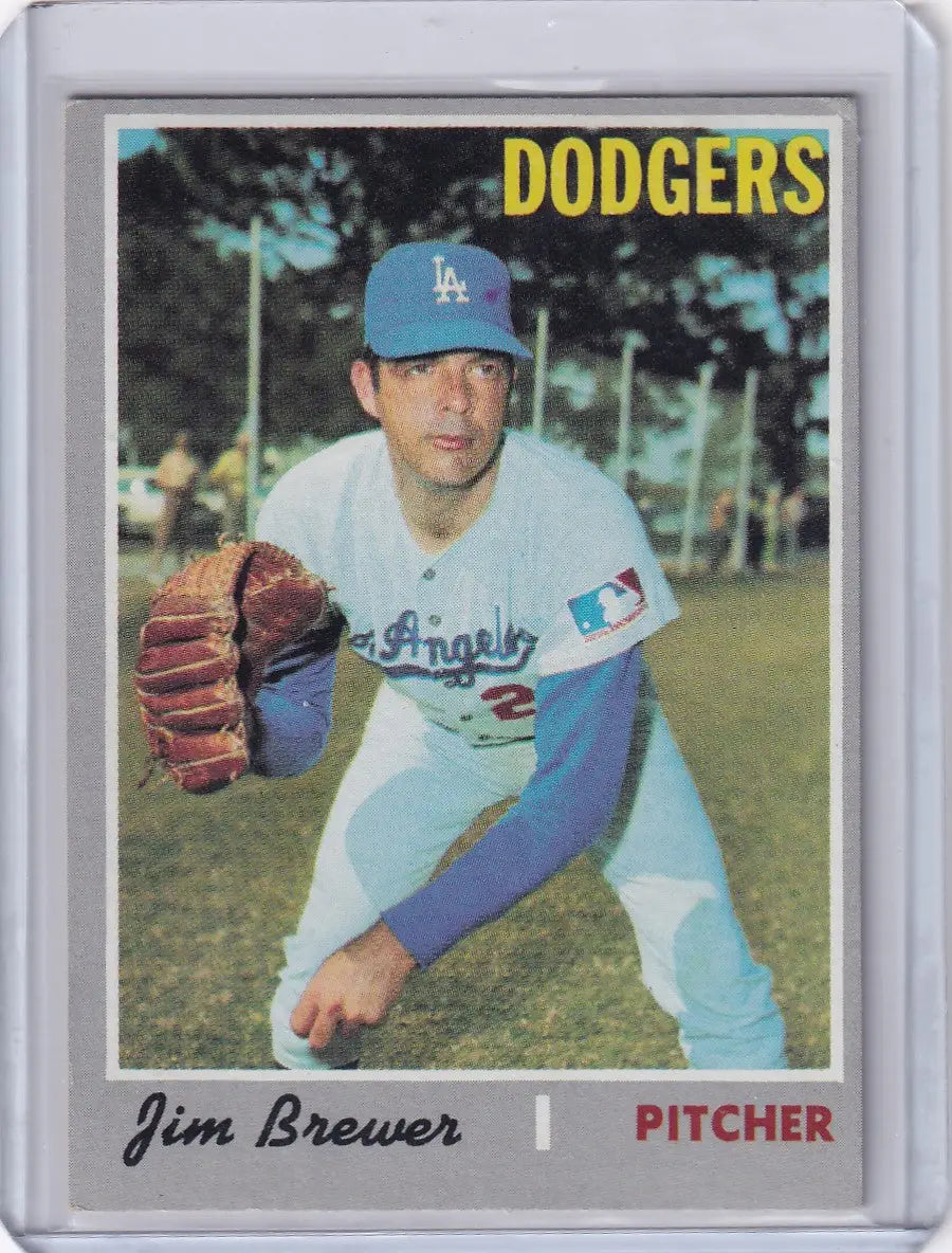 Baseball card of Jim Brewer in throwing stance, showcasing Los Angeles Dodgers Topps Baseball