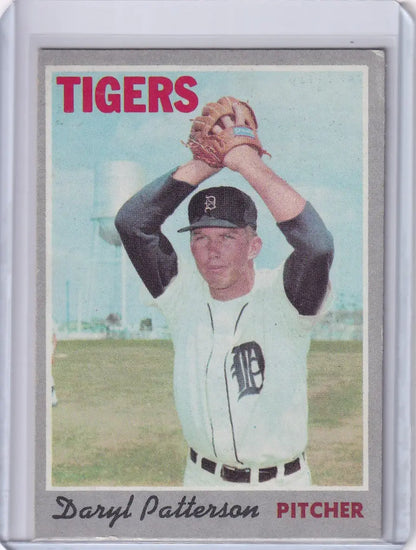 Baseball card of Daryl Patterson in throwing stance for Topps Baseball, Detroit Tigers