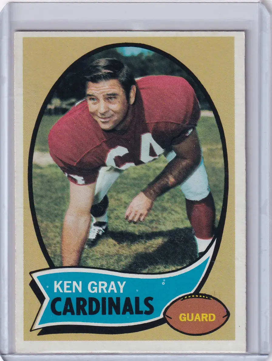 Vintage Topps Football card of Ken Gray in three-point stance for St. Louis Cardinals