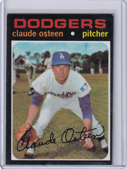 Baseball card of Claude Osteen, Los Angeles Dodgers pitcher in a pitching stance