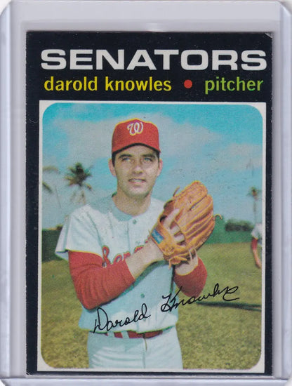 Baseball card of Darold Knowles in red and white uniform for Topps Baseball, Washington Senators