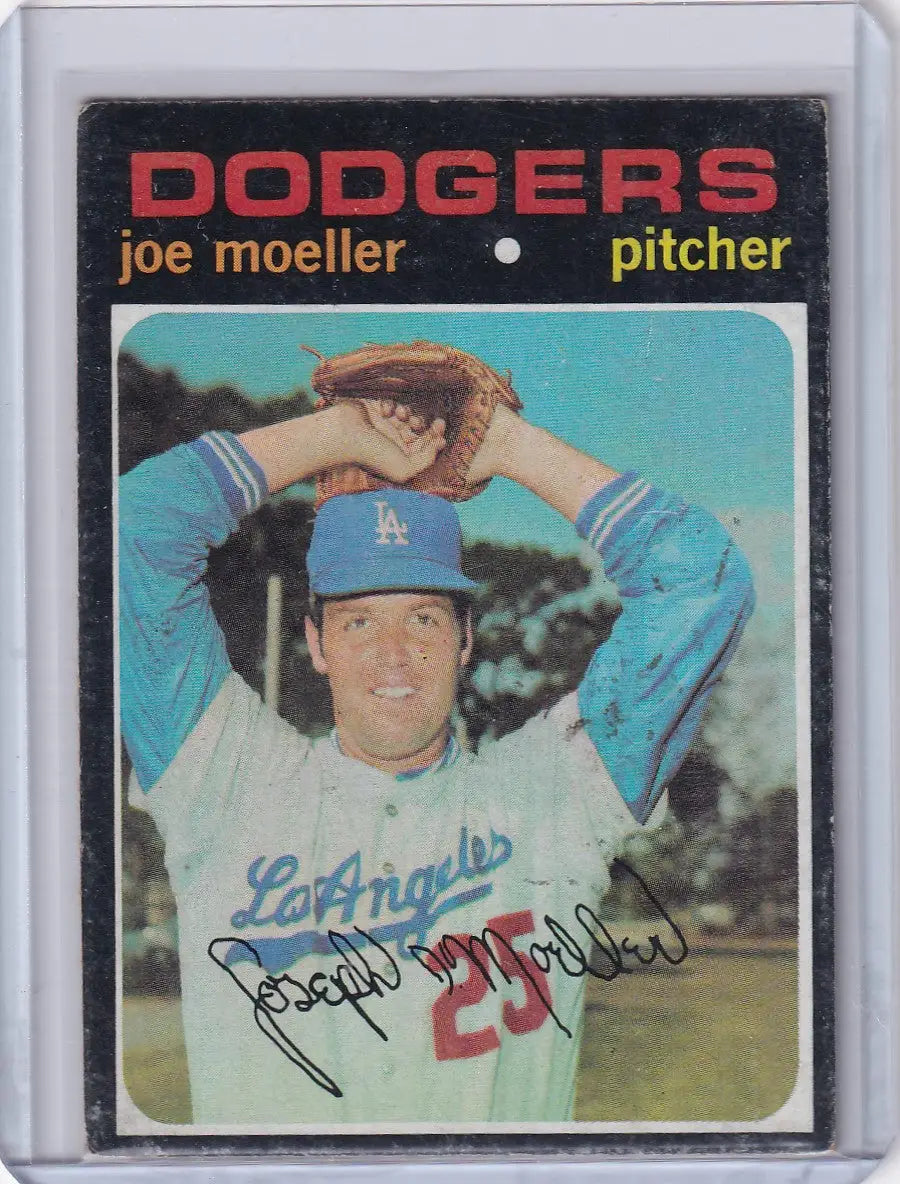 1971 Topps Baseball Joe Moeller Los Angeles Dodgers baseball card for collectors