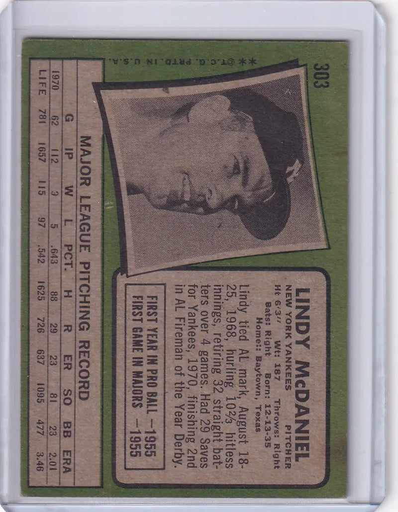 1971 Topps Baseball #303 Lindy McDaniel - New York Yankees