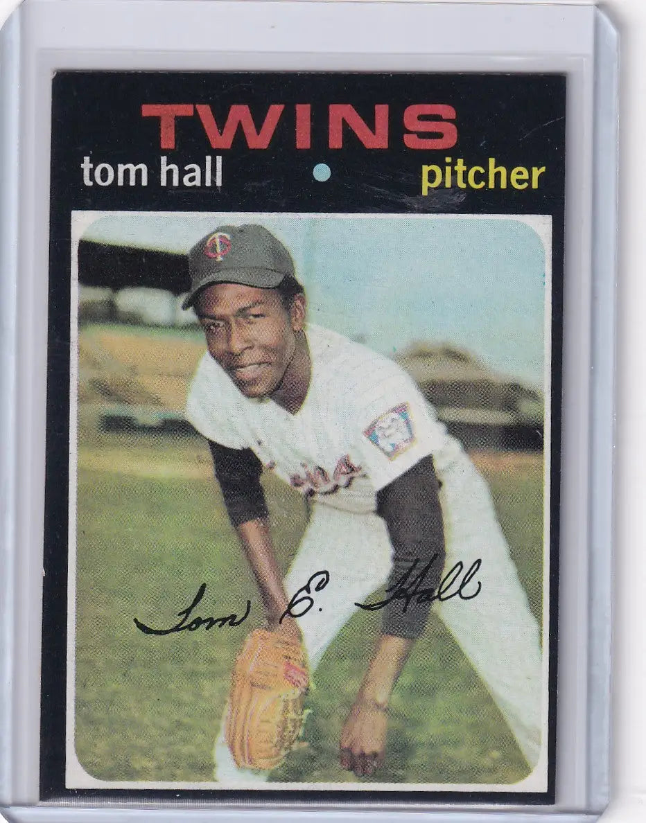 1971 Topps Baseball #313 Tom Hall - Minnesota Twins