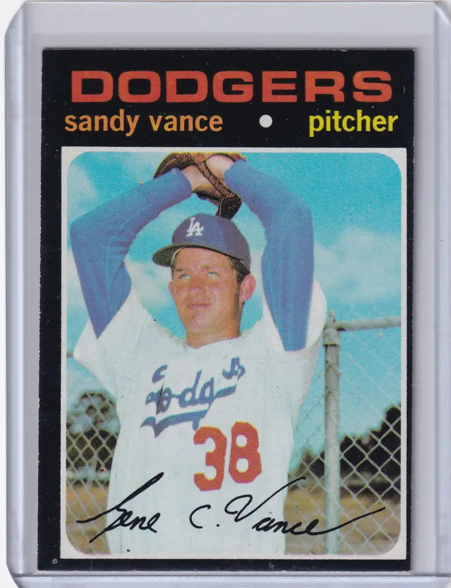 1971 Topps Baseball #34 Sandy Vance - Los Angeles Dodgers RC