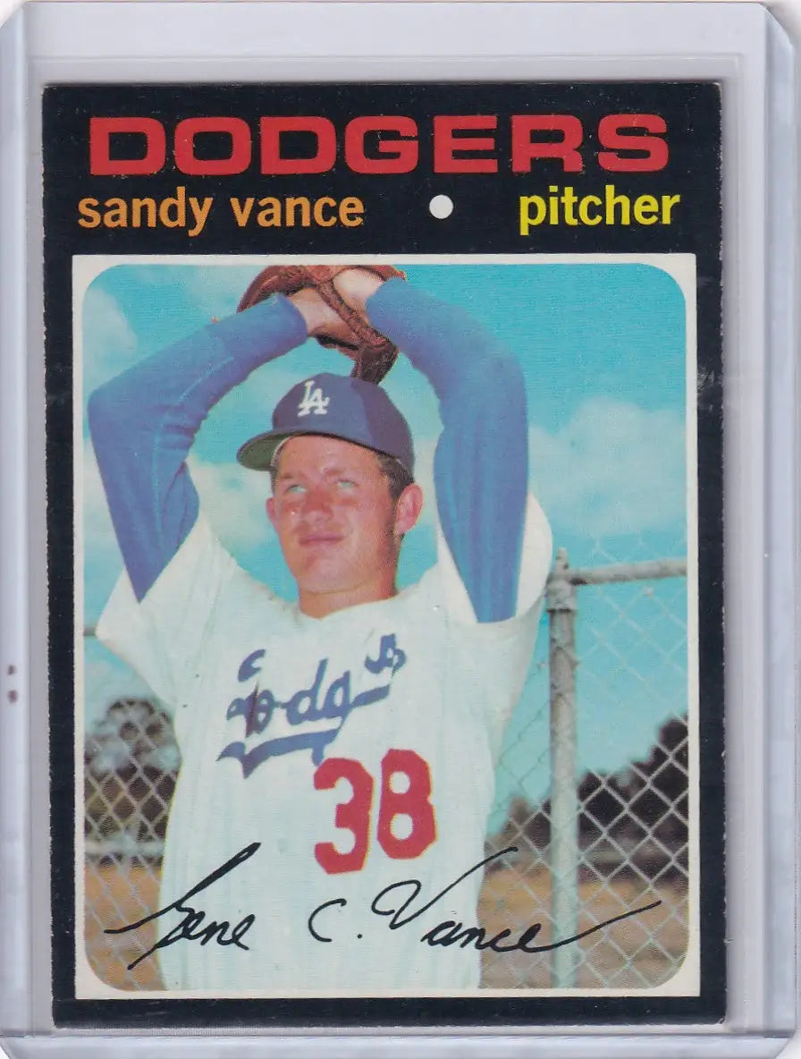 1971 Topps Baseball #34 Sandy Vance - Los Angeles Dodgers RC