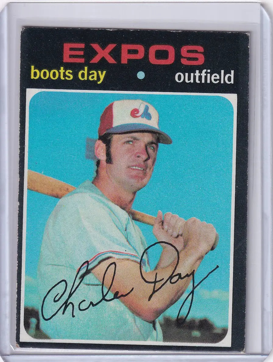 1971 Topps Baseball card of Boots Day in batting stance for Montreal Expos