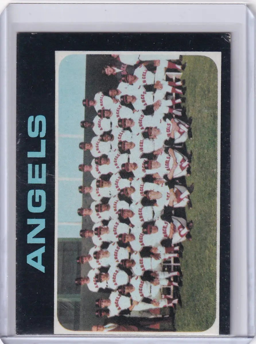 California Angels team photo card from the 1971 Topps Baseball series