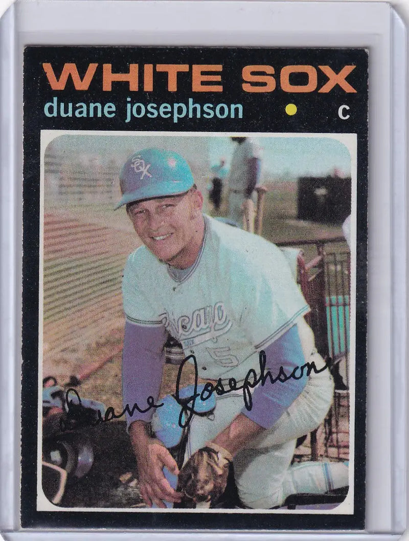 Baseball card of Duane Josephson in crouched position, Chicago White Sox, Topps Baseball