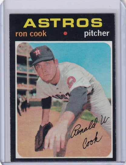 Vintage 1971 Topps Baseball card of Ron Cook pitching for Houston Astros in follow-through pose