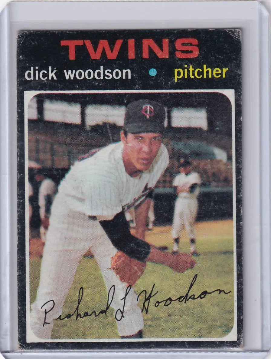 Topps Baseball card of Dick Woodson, Minnesota Twins pitcher in white uniform