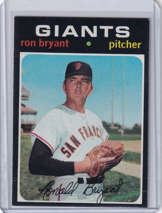 Vintage San Francisco Giants Topps Baseball card of pitcher Ron Bryant in home uniform