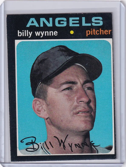 Topps Baseball card of Billy Wynne, pitcher for California Angels