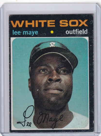 1971 Topps Baseball card of Lee Maye, Chicago White Sox outfielder in team cap