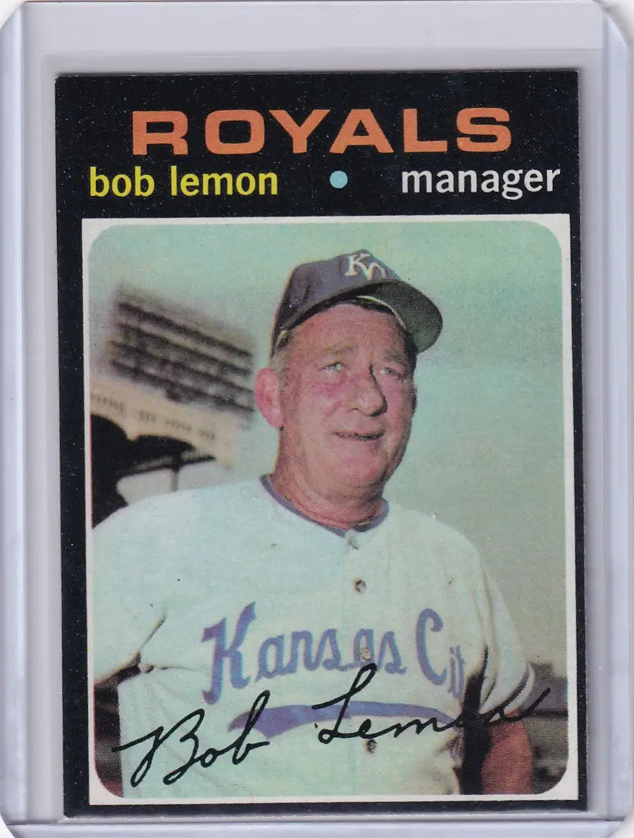 Baseball card of Bob Lemon in Kansas City Royals uniform from 1971 Topps Baseball