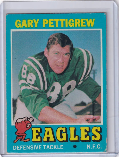 Vintage Topps Football card of Gary Pettigrew in Philadelphia Eagles jersey