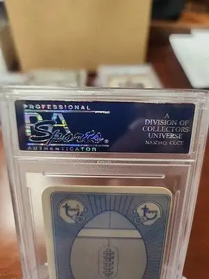 Graded Sports Card of Gale Sayers from 1971 Topps Game Cards Chicago Bears #10