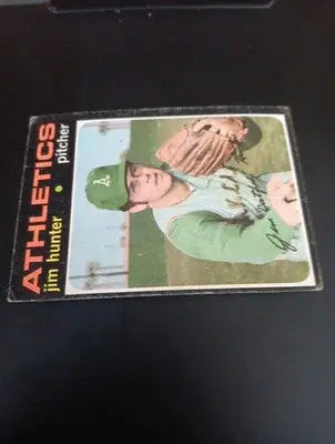 1971 Topps - Jim Catfish Hunter #45. Athletics. VG+ - Baseball Card Single