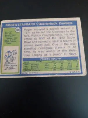 1972 Topps - Roger Staubach #200 (RC). *low grade. creased. Dallas Cowboys. PR