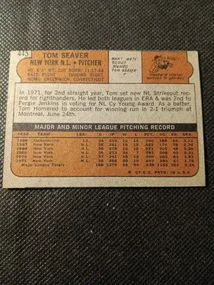 1972 Topps - Tom Seaver #445. NY Mets. HOF. off center. EX-NRMT - Baseball Card Single