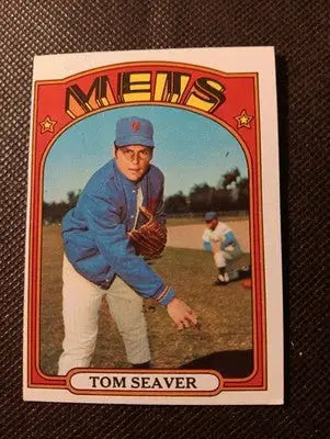 1972 Topps - Tom Seaver #445. NY Mets. HOF. off center. EX-NRMT - Baseball Card Single