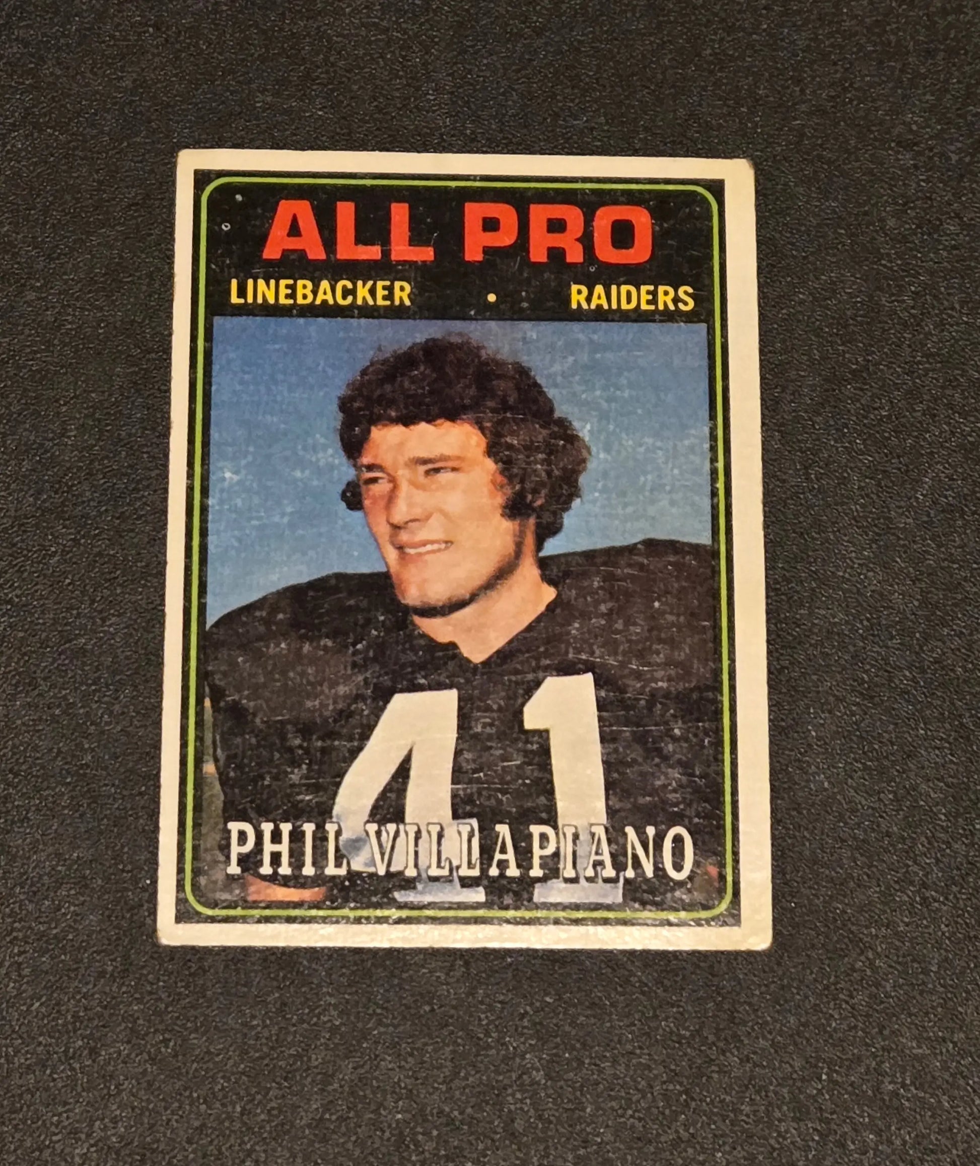1974 Topps #139 Phil Villapiano - Trading Card