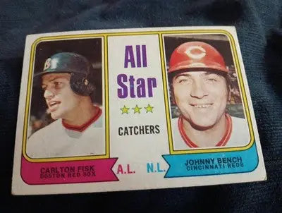 1974 Topps - All Star Catchers Johnny Bench Carlton Fisk #331. VG+ - EX - Baseball Card Single