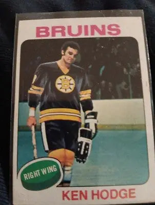 1975-76 Topps - Ken Hodge #215. Boston Bruins. EX