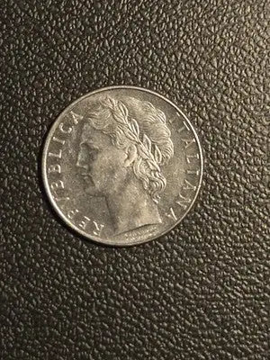 1975 Italy 100 Lira Coin - Copper-Nickel - Beautiful Condition - Coins & Currency