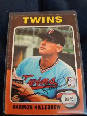 1975 Topps - Harmon Killebrew #640. Twins. High number. VG+. Edge wear.