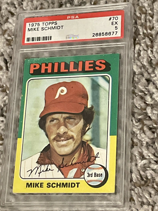 Graded Mike Schmidt baseball card from 1975 Topps set in protective case