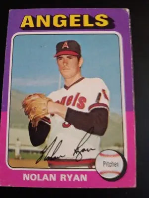 1975 Topps - Nolan Ryan #500. California Angels. corner edge wear. VG+ - Baseball Card Single