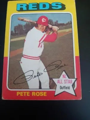 1975 Topps - Pete Rose #320. Cincinnati Reds. VG+