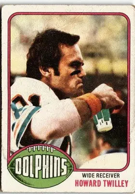 Howard Twilley football card from 1976 Topps #372 featuring Miami Dolphins player