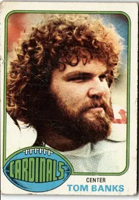 Tom Banks football card from 1976 Topps #498 featuring Louis Cardinals player