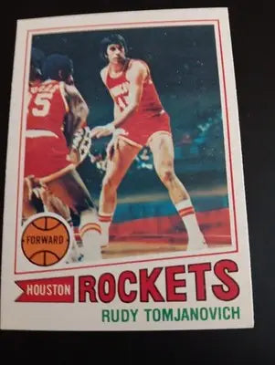 1977-78 Topps - Rudy Tomjanovich #15 White Back. Houston Rockets. EX - NRMT - Basketball Card Single