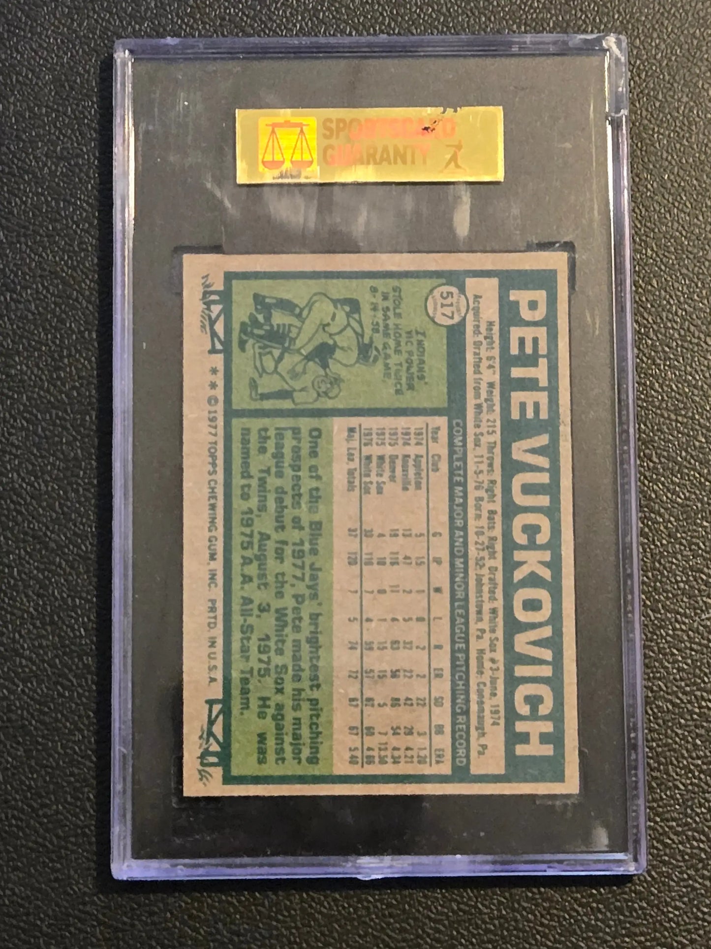 1977 Topps #517 Pete Vuckovich SGC 8 - Baseball Card Single
