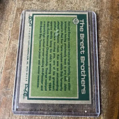 Vintage baseball card featuring 1977 Topps Big League Brothers George and Ken Brett