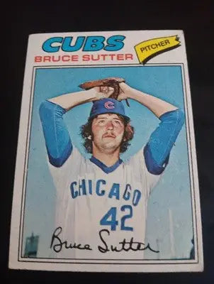 1977 Topps - Bruce Sutter #144 (RC). Chicago Cubs. EX - Baseball Card Single