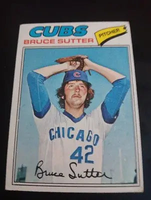 1977 Topps - Bruce Sutter #144 (RC). Chicago Cubs. EX - Baseball Card Single