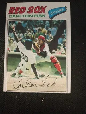 1977 Topps - Carlton Fisk #640. Boston Red Sox. EX+ - NRMT
