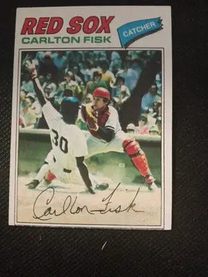 1977 Topps - Carlton Fisk #640. Boston Red Sox. EX+ - NRMT
