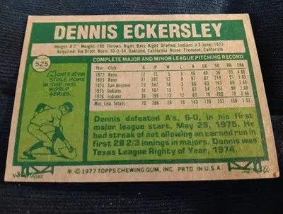 1977 Topps - Dennis Eckersley #525. Cleveland Indians. VG+ - EX - Baseball Card Single