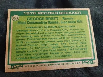 1977 Topps - Record Breaker George Brett #231. Royals. EX - Baseball Card Single