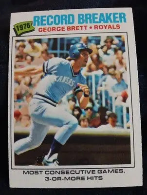 1977 Topps - Record Breaker George Brett #231. Royals. EX - Baseball Card Single